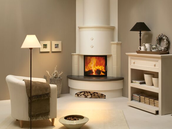 Tiled fireplace with motive tile piano in alabaster matt and basalt medium | © Sommerhuber GmbH