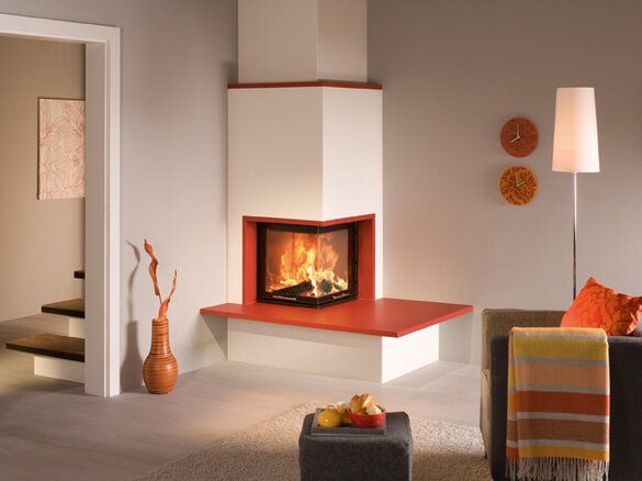 Tiled fireplace with fire tile MAXIMUS in mandarin kraeftig | © Sommerhuber Gmbh