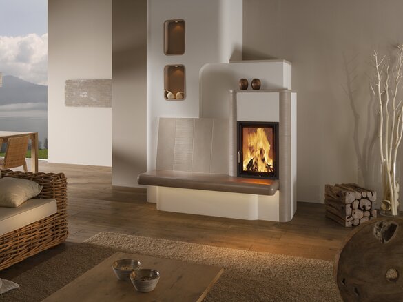 Image tiled stove with backrest flute fine and niche soft in cashmere medium and dark | © Sommerhuber GmbH