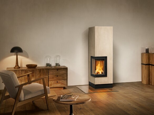 Image Full Storage Tiled Stove with flute fine edged in torf light weathered | © Sommerhuber GmbH