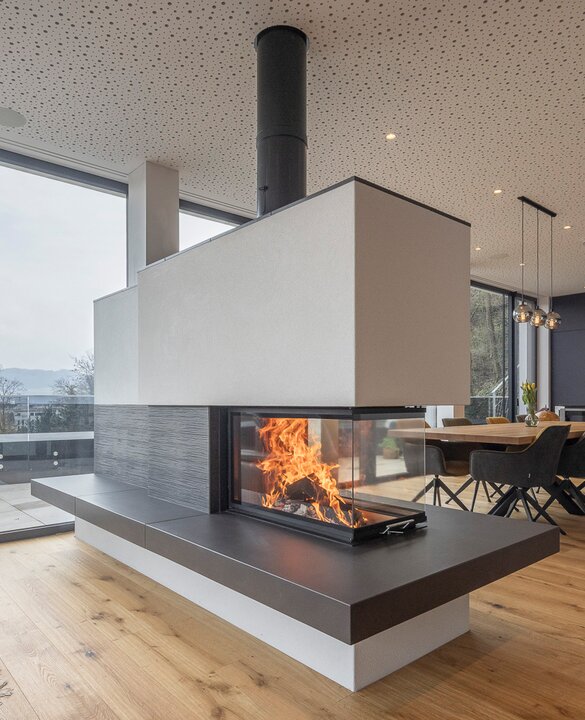 Tiled fireplace with fire tile MAXIMUS flute fine in lava | © Hoxter