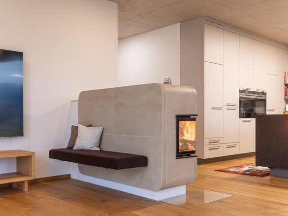 Tiled stove with iForm® in torf light cotone | © Hoxter GmbH