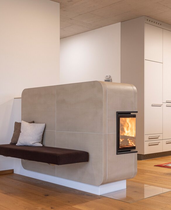 Tiled stove with iForm® in torf light cotone | © Hoxter GmbH