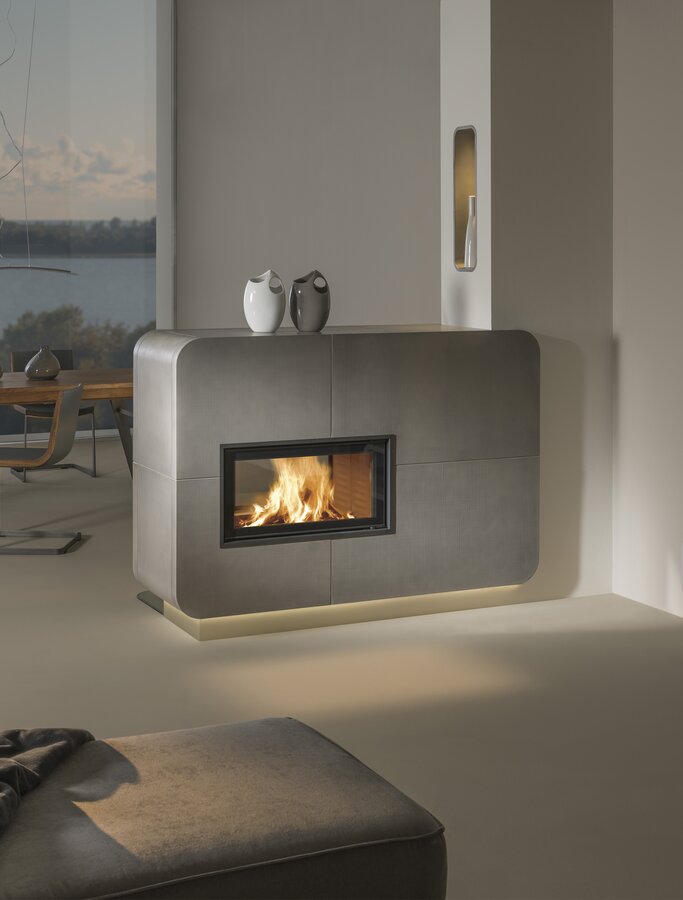 Bild Kachelkamin iForm® mit Nische soft Struktur Cotone | © Sommerhuber GmbH