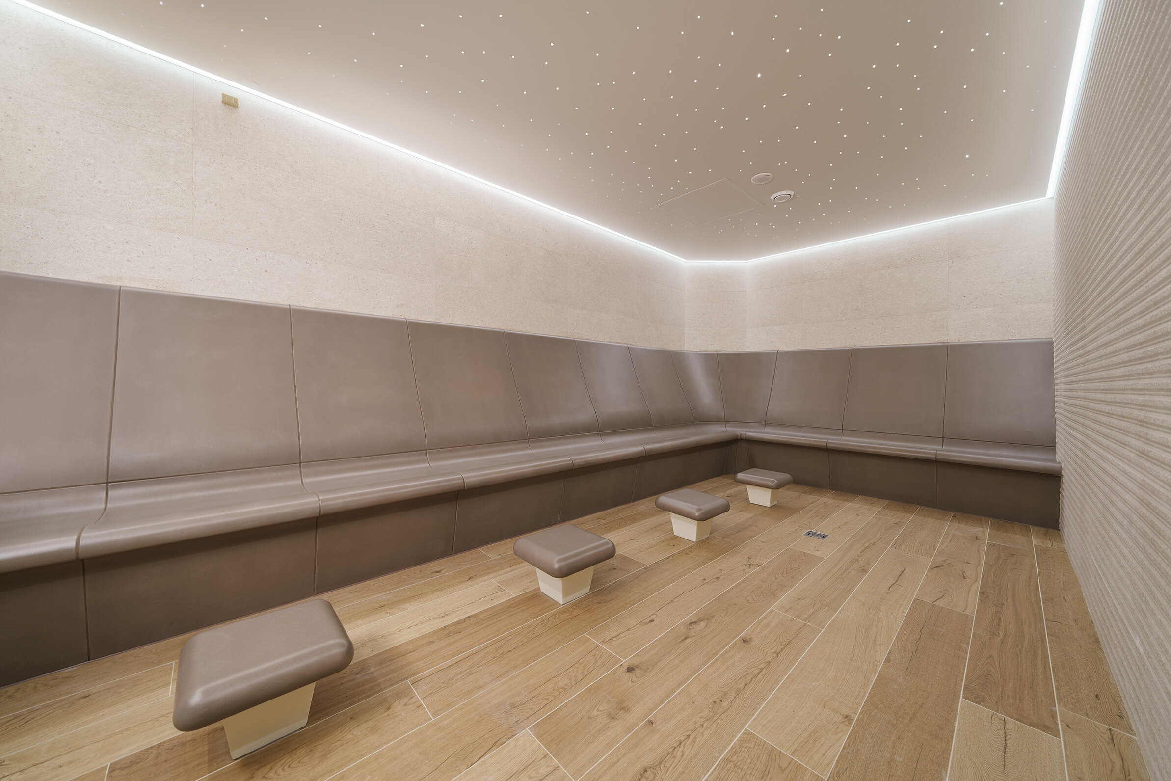 Ergonomic heated benches