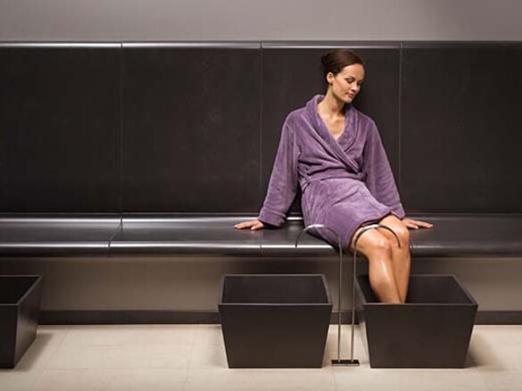 Bild Model mit quadratischem Fußbecken | © Sommerhuber GmbH