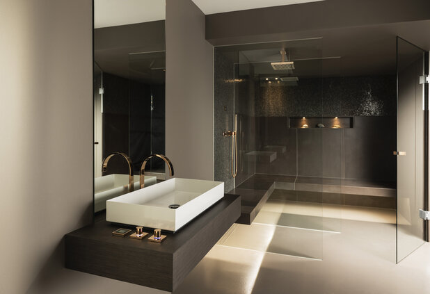 Image floating heated benches gentlemen Spa | © Sommerhuber GmbH