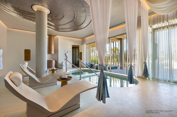 St. Regis Red Sea Lounger Three Plus | © Kristina Zanic Consultants, Photo: Alex Jeffires