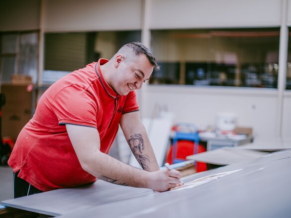 Image employee quality control | © Sommerhuber GmbH