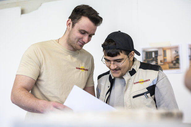Bild Sommerhuber Hafner-Lehrlinge bei der Arbeit | © Sommerhuber GmbH